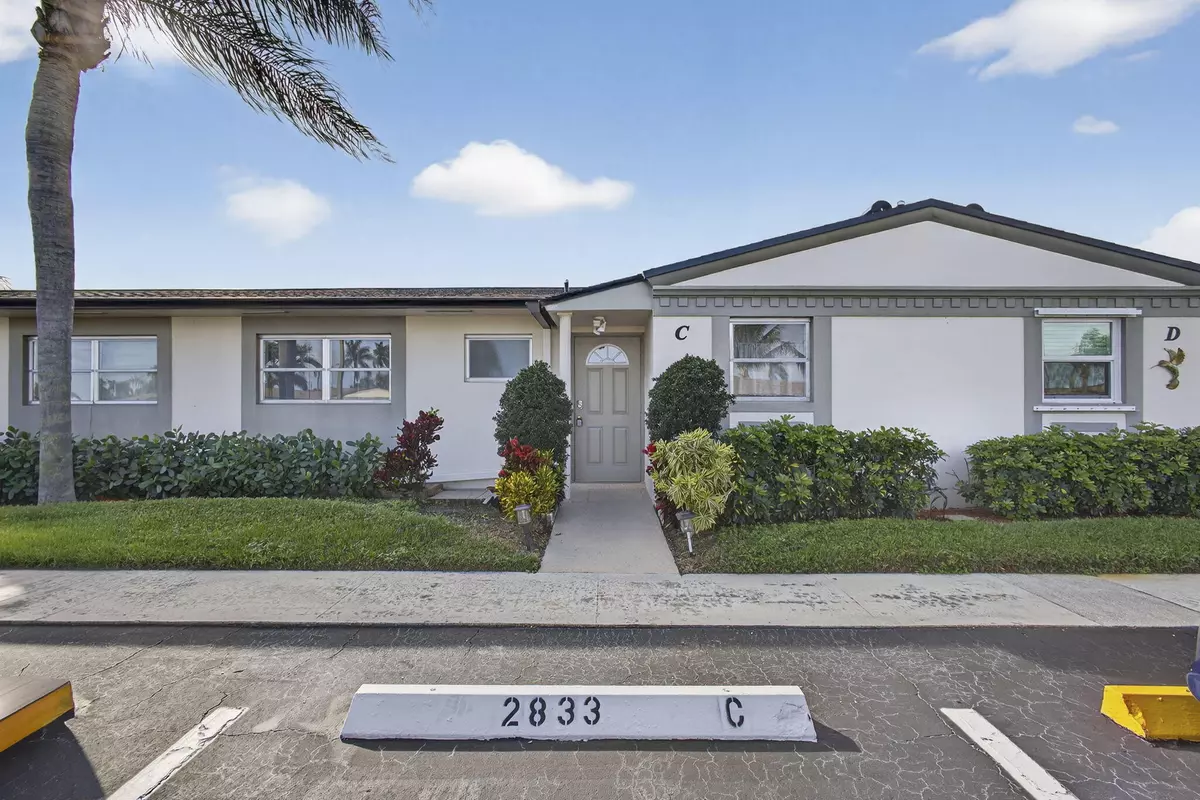 West Palm Beach, FL 33415,2833 W Crosley DR C