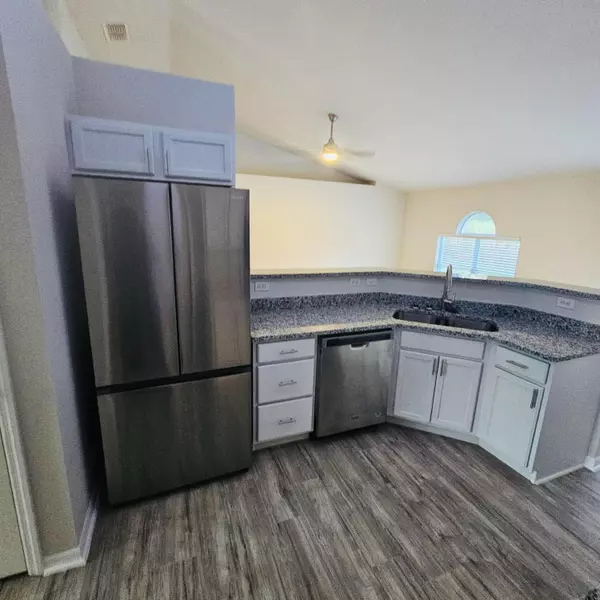 Vero Beach, FL 32967,8636 105th CT