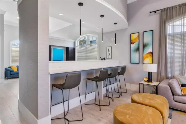 West Palm Beach, FL 33411,9845 Baywinds DR 6206