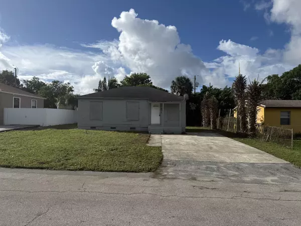 West Palm Beach, FL 33407,956 43rd ST