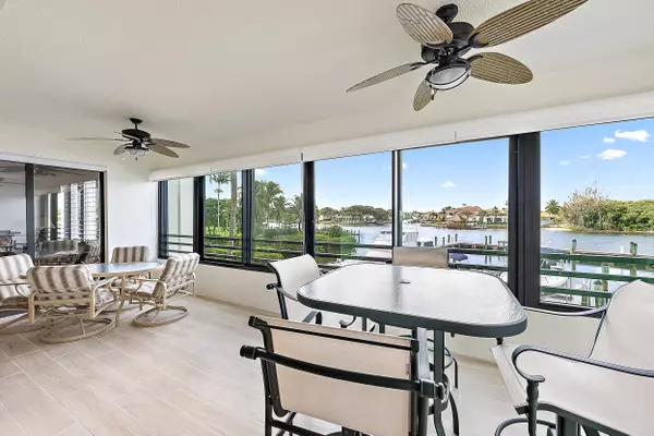 Juno Beach, FL 33408,926 Oak Harbour DR