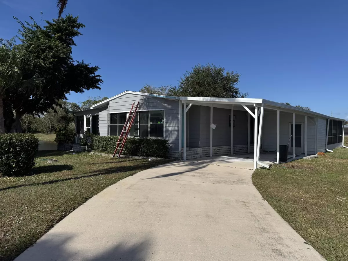 Fort Pierce, FL 34951,19 La Viilla CT