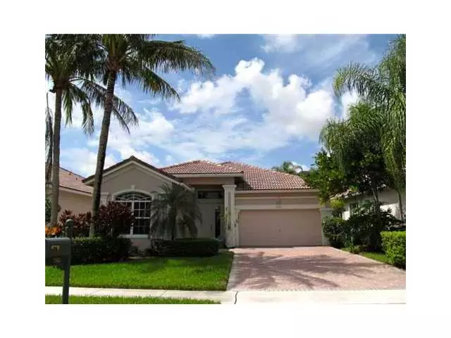 Boynton Beach, FL 33472,7182 Southport DR