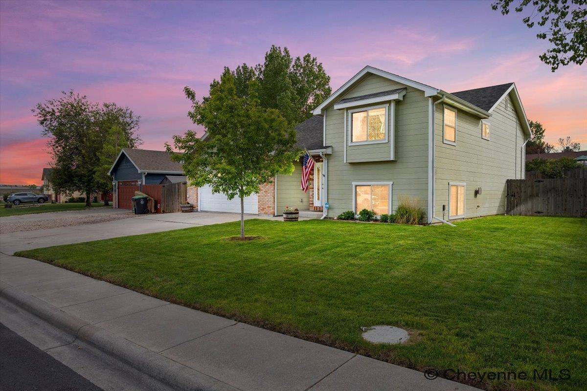 Cheyenne, WY 82001,830 CENTENNIAL DR