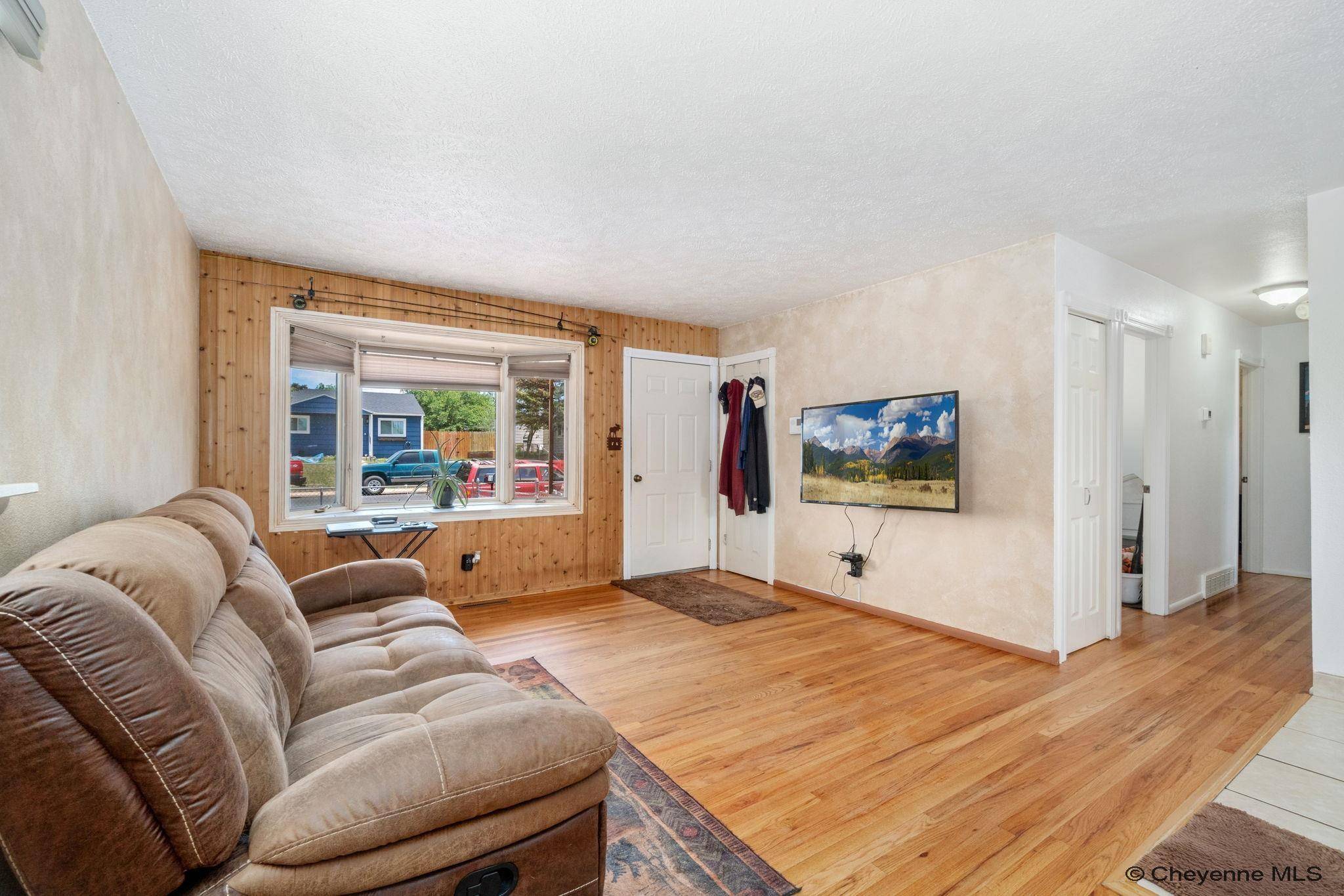 Cheyenne, WY 82007,110 KING CT