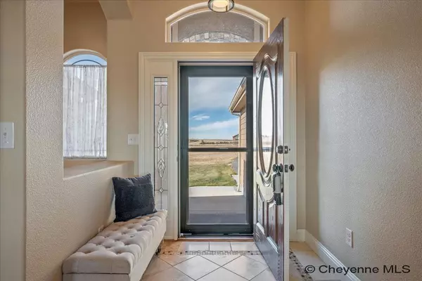 Cheyenne, WY 82009,10401 STEAMBOAT LN