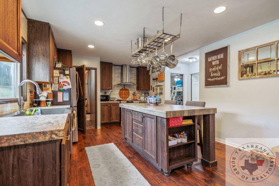 Texarkana, TX 75501,102 Jeff Dr