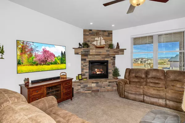 Grand Junction, CO 81507,2307 Grande Cache Court