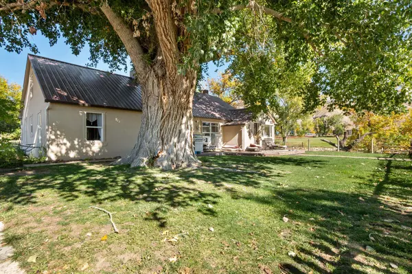 Battlement Mesa, CO 81650,929 2150 Road