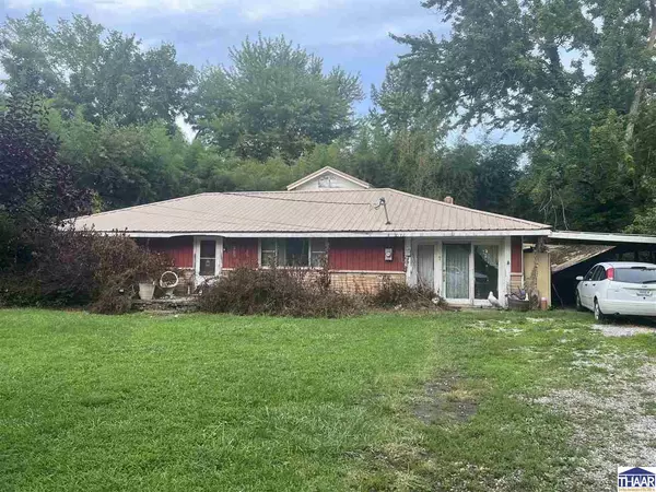 1487 SE 1st Street,  Linton,  IN 47441