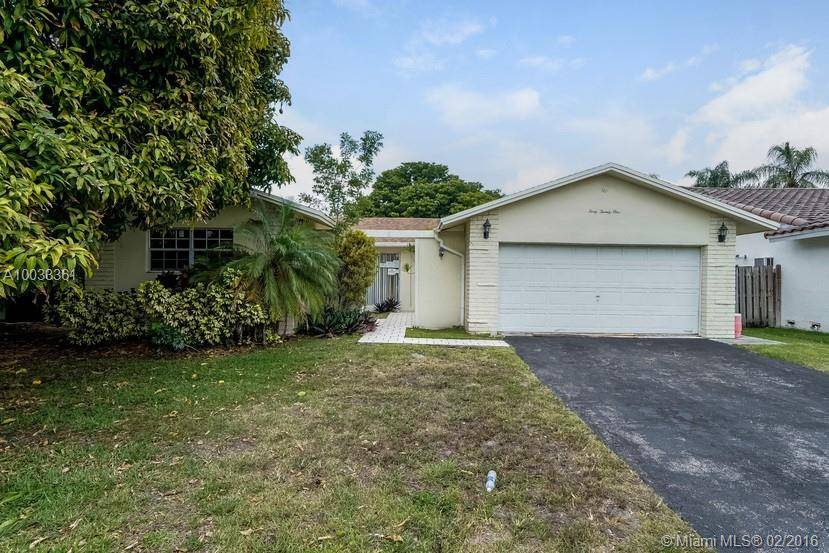 4021 NW 93rd Way, Sunrise, FL 33351