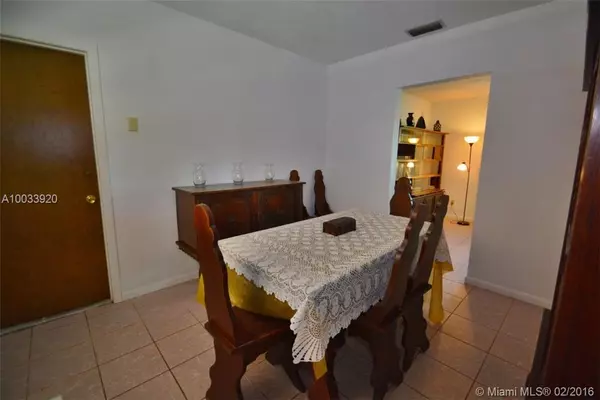 Palmetto Bay, FL 33157,8320 SW 152nd St