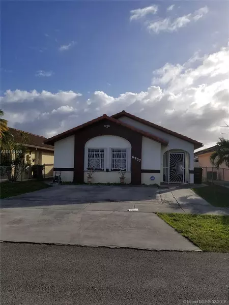 6937 W 25th Ct, Hialeah, FL 33016