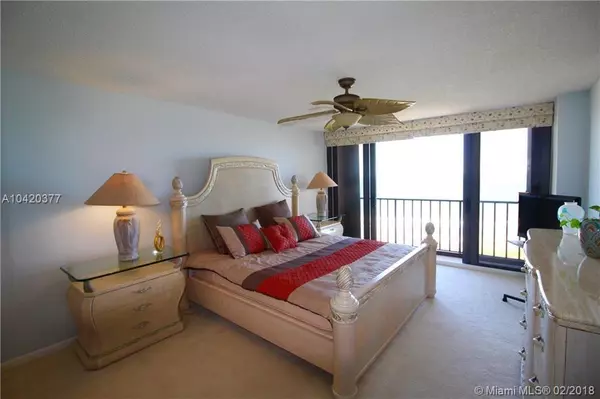 5047 N Atlantic Beach Blvd #1402, Hutchinson Island, FL 34949