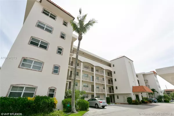 21 Yacht Club Dr #301, North Palm Beach, FL 33408