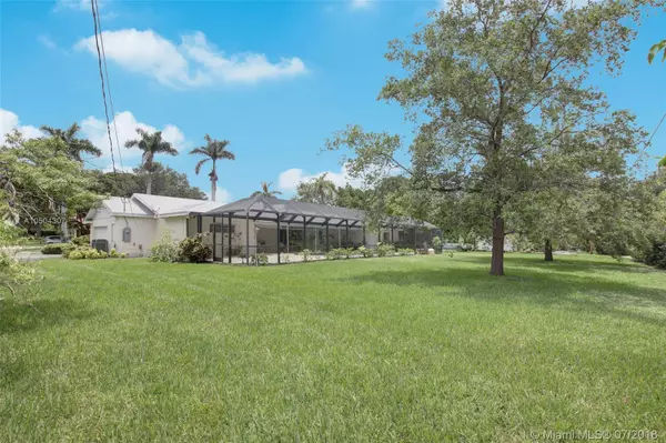 Pinecrest, FL 33156,13300 SW 72nd Ave