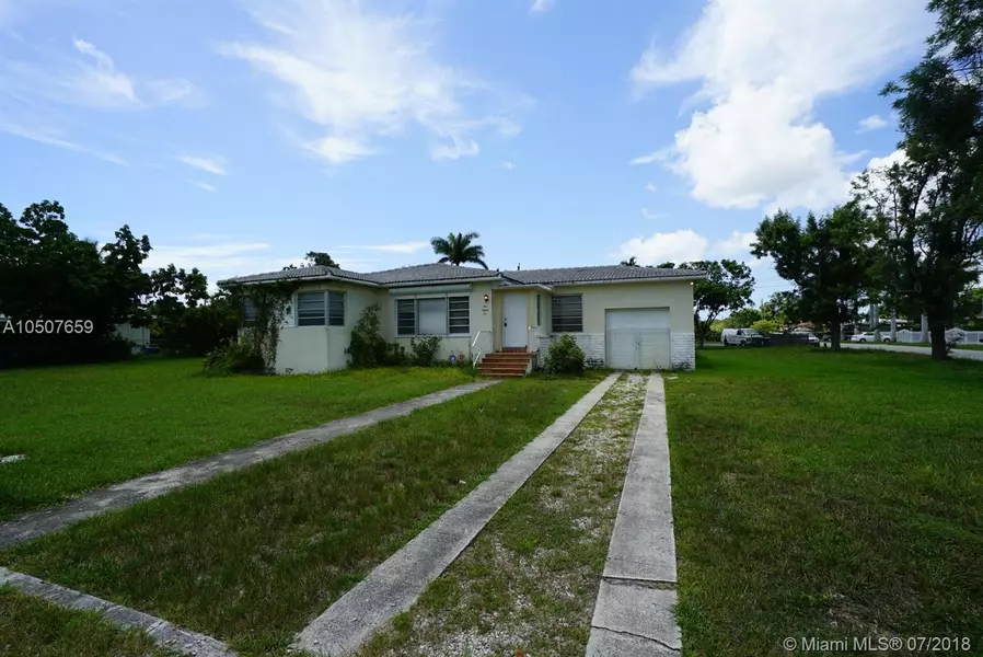 186 NW 147th St, Miami, FL 33168