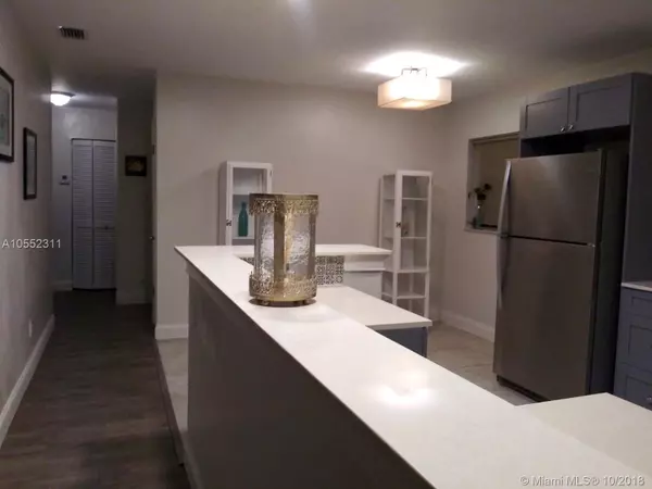 Deerfield Beach, FL 33441,336 NW 6ct