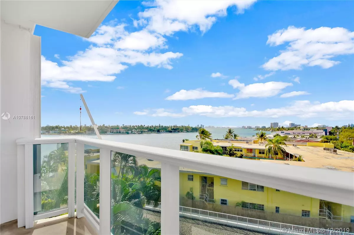 Miami Beach, FL 33141,900 Bay Dr #421