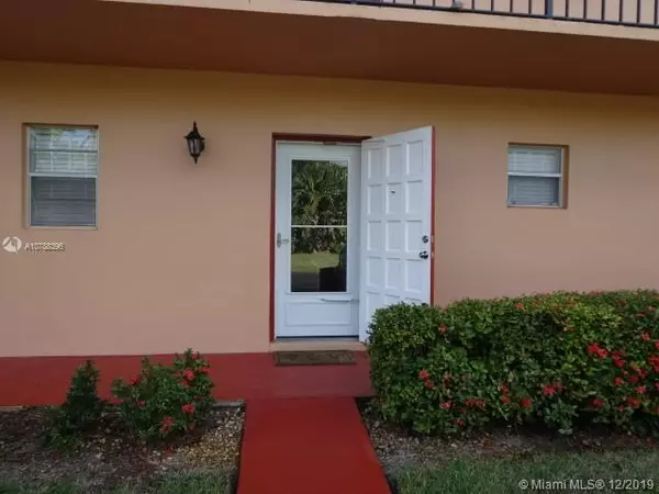 Stuart, FL 34994,1909 SW Palm City Rd #5D