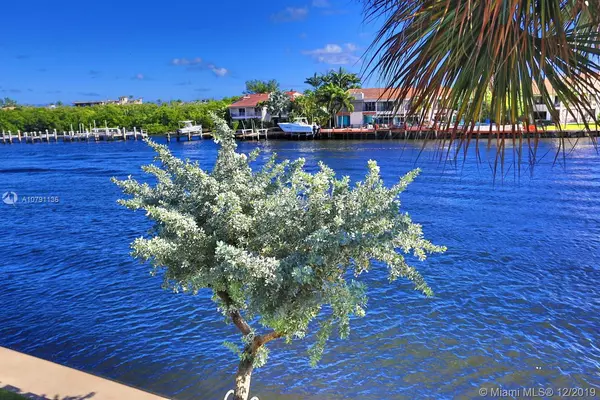 Boca Raton, FL 33487,882 Jeffery St