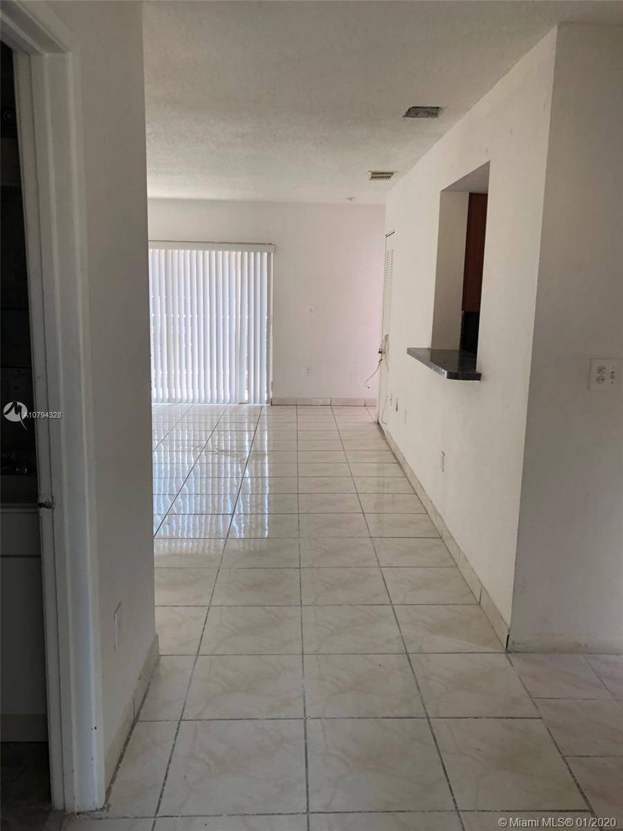 12526 NW 11th Trl #207, Miami, FL 33182