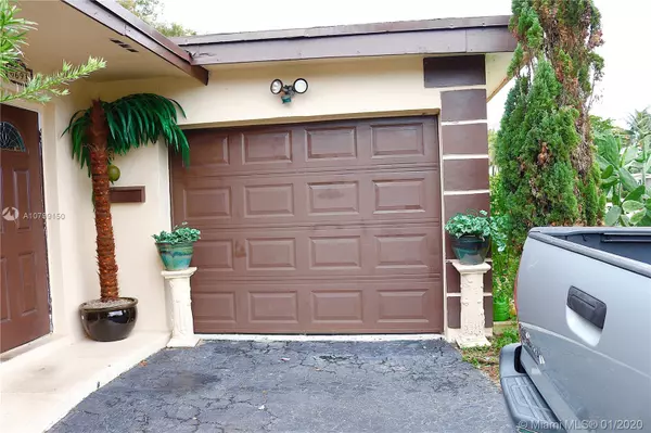 Sunrise, FL 33313,6691 NW 29th Ct