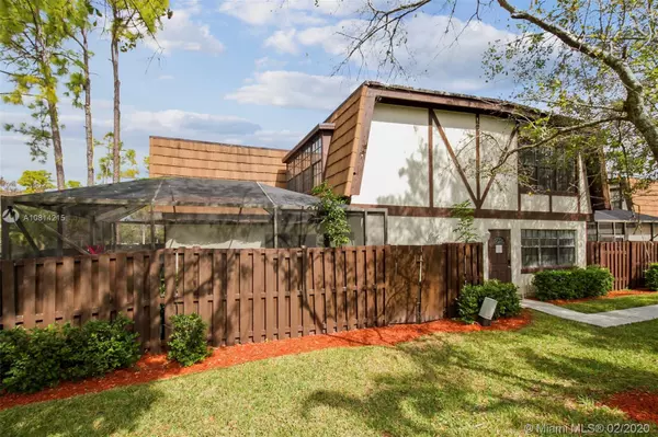 132 Weybridge Cir #C, Royal Palm Beach, FL 33411