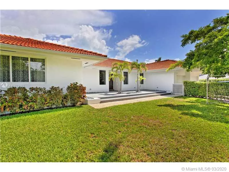 Key Biscayne, FL 33149,131 Island Dr