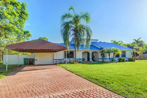 16501 SW 277 Street, Homestead, FL 33031