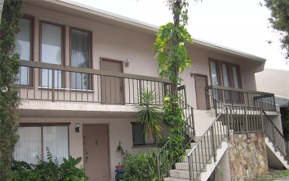 Plantation, FL 33324,545 N University Dr #68