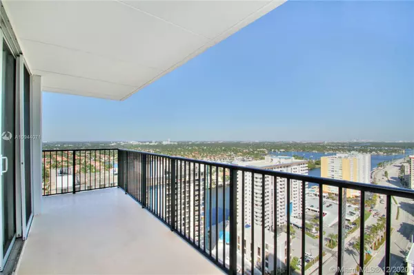 Hollywood, FL 33019,2101 S Ocean Dr #2505