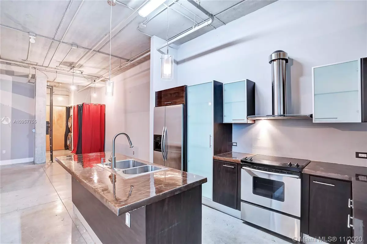 Fort Lauderdale, FL 33301,425 N Andrews Ave #304