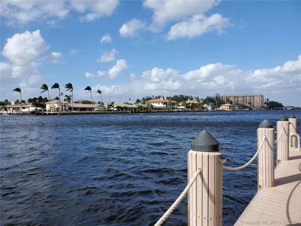 Pompano Beach, FL 33062,711 N Riverside Dr #302