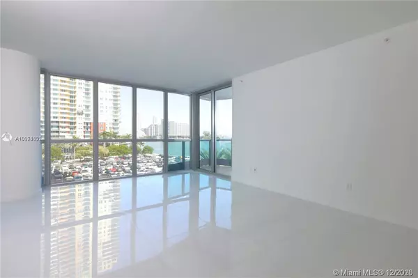 Miami, FL 33131,1331 Brickell Bay Dr #402