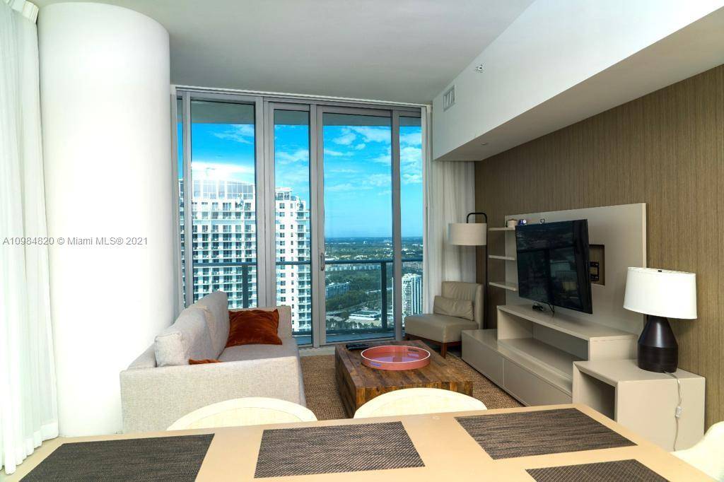 Hollywood, FL 33019,4111 S Ocean Dr #LPH11