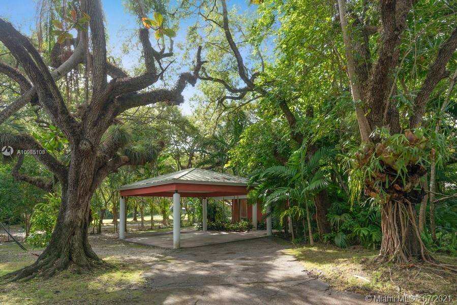 Coral Gables, FL 33156,8800 Old Cutler Rd