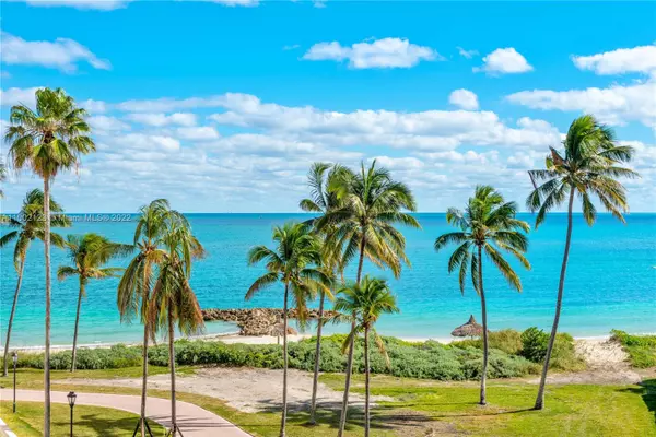 Miami Beach, FL 33109,19242 Fisher Island Dr #19242