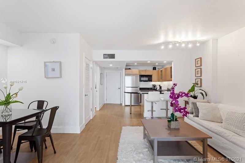 2301 Collins Ave #1242, Miami Beach, FL 33139