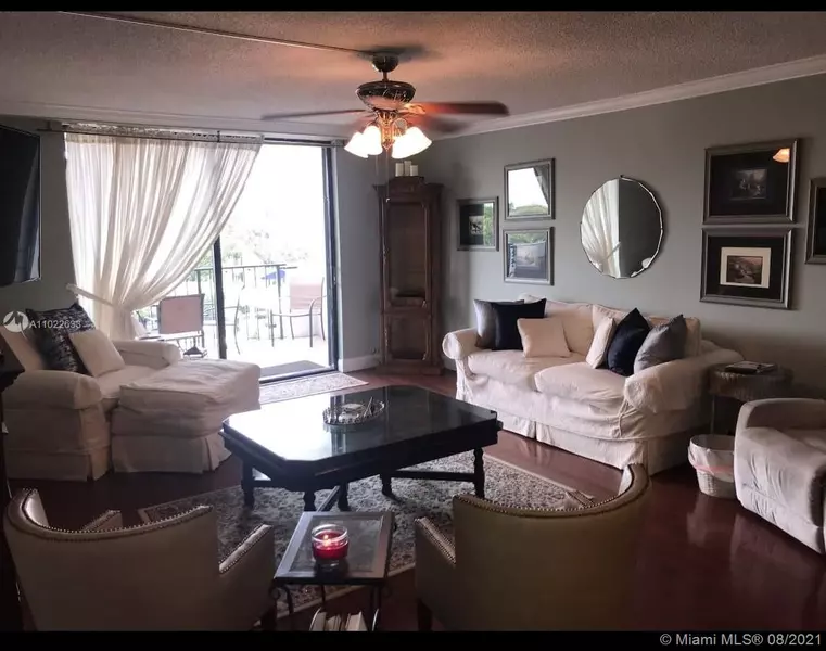 1208 Marine Way #206, North Palm Beach, FL 33408