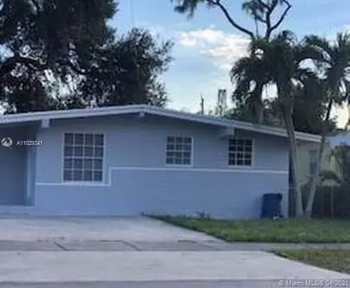 1868 NW 152nd St, Miami Gardens, FL 33054