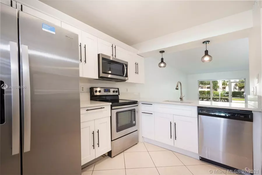 1206 Bahama Bend #B1, Coconut Creek, FL 33066