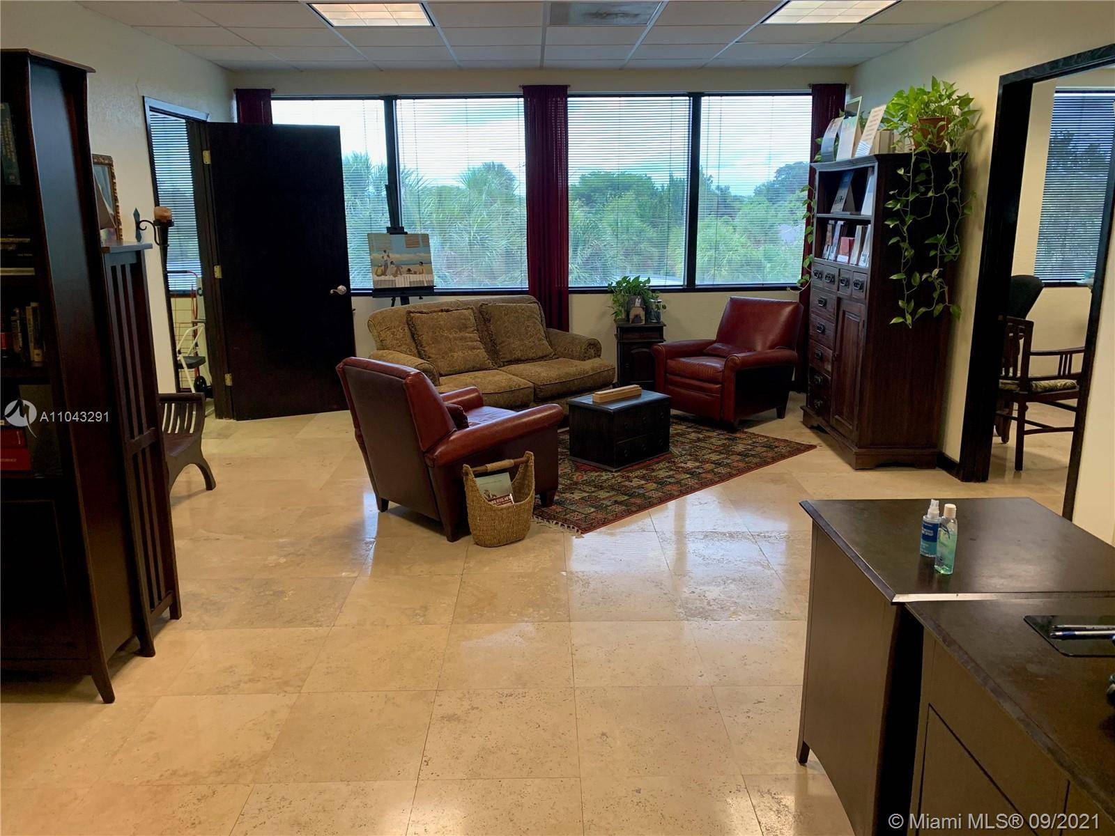 Oakland Park, FL 33311,2701 W Oakland Park Blvd #315
