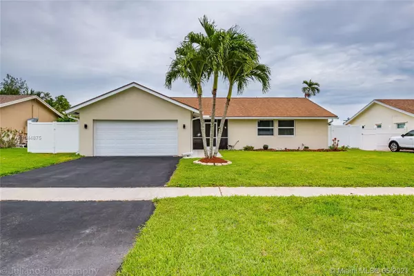 19342 Liberty Rd, Boca Raton, FL 33434