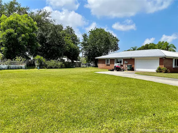 Clewiston, FL 33440,602 Ridgeview Circle
