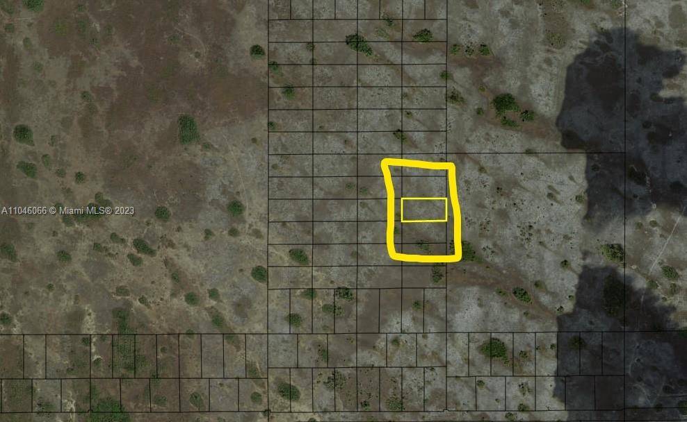 Unincorporated Dade, FL 33035,400xx SW 122 Ave