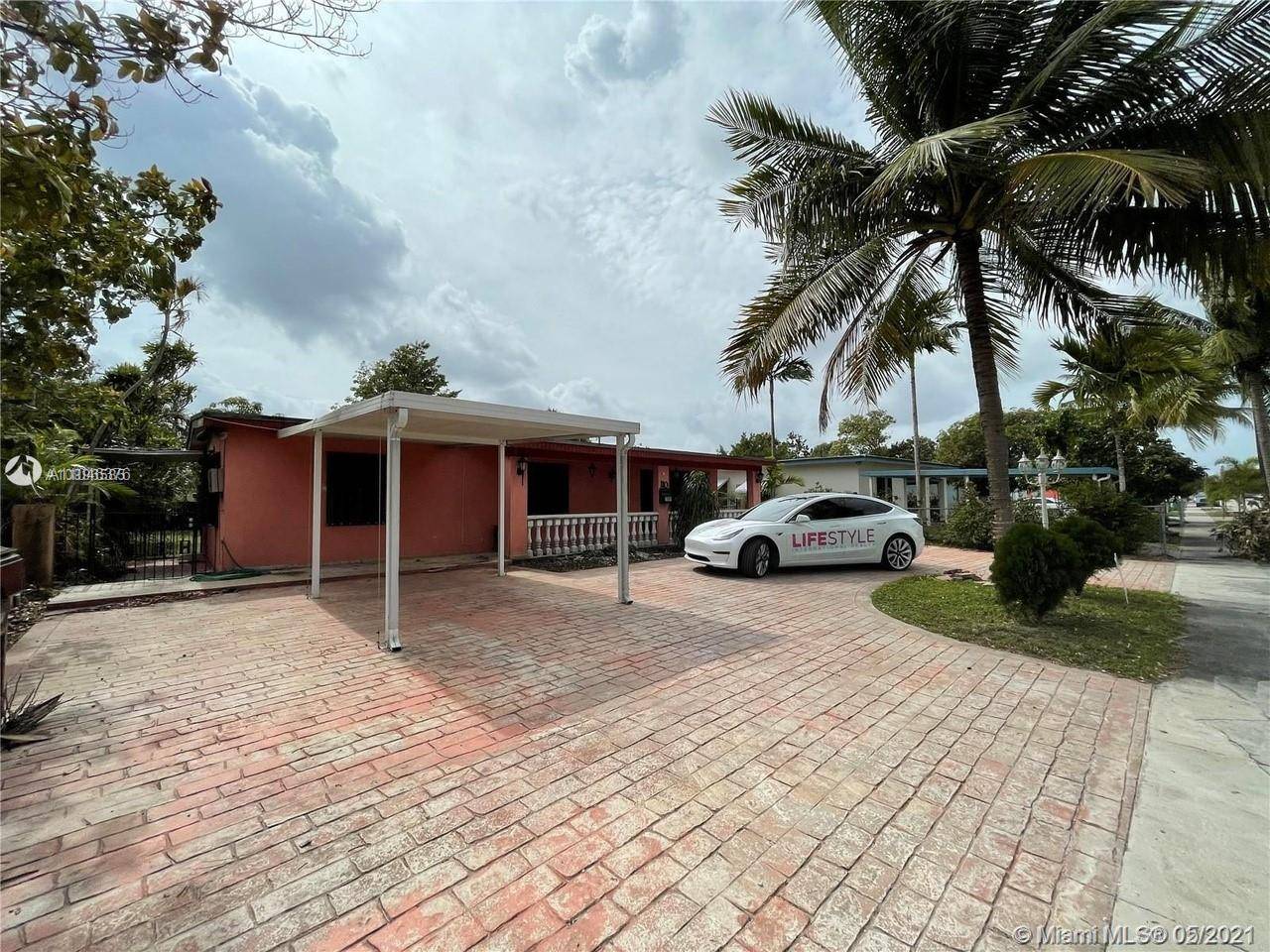 110 E 42nd street, Hialeah, FL 33013