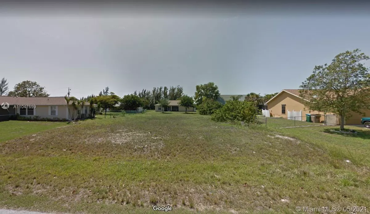 Cape Coral, FL 33914,3006 SW 4TH AVE