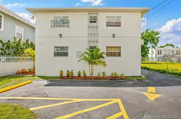 Miami, FL 33128,752 NW 2nd St