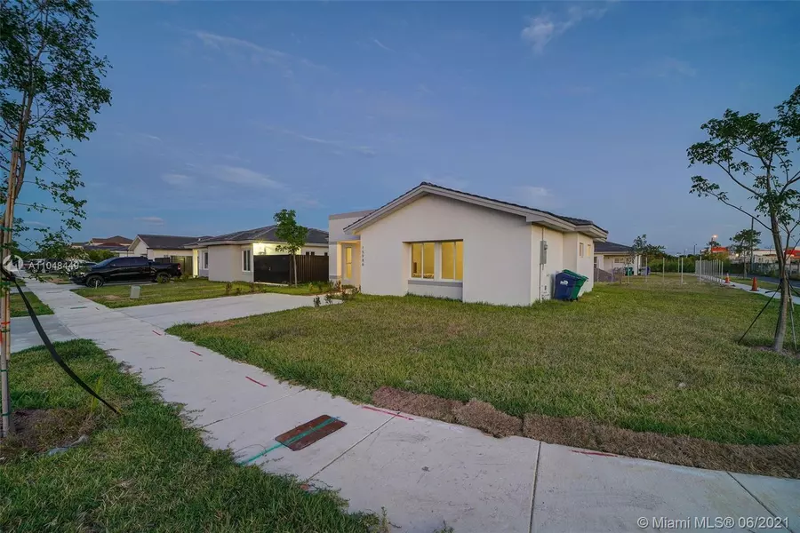 15986 SW 307th Ter, Homestead, FL 33033